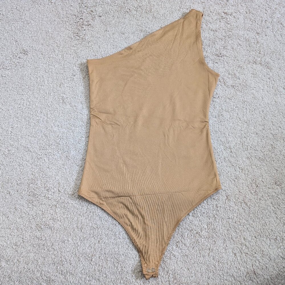 Abercrombie & Fitch One-Shoulder Sleek Seamless Bodysuit
